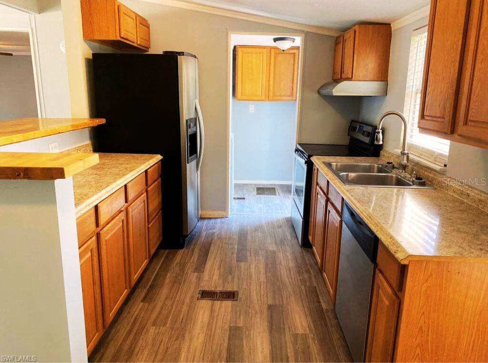 Image 2 of 18 For 1281 Richmond Avenue