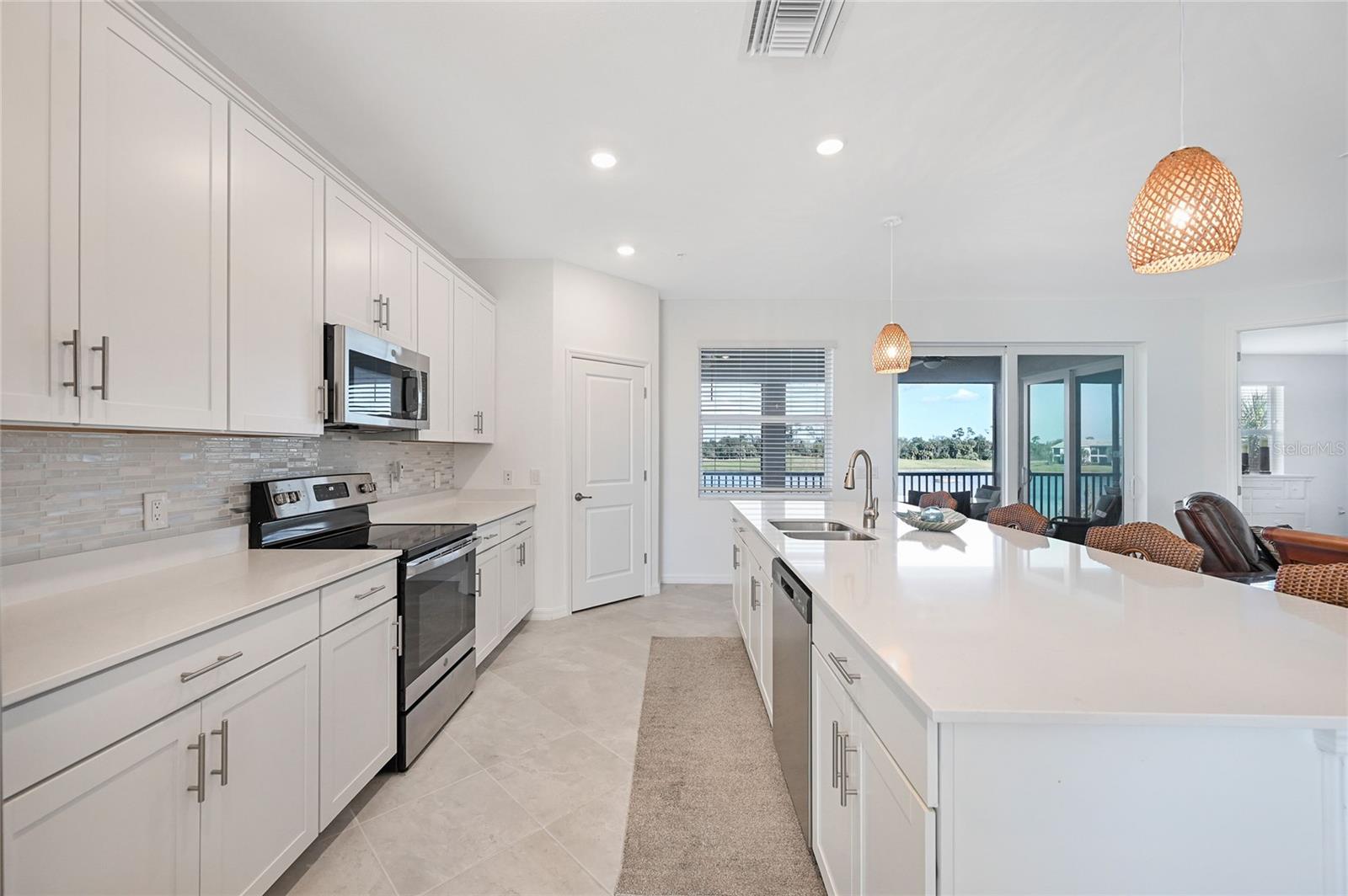 Image 8 of 46 For 14180 Poppy Field Loop 4821