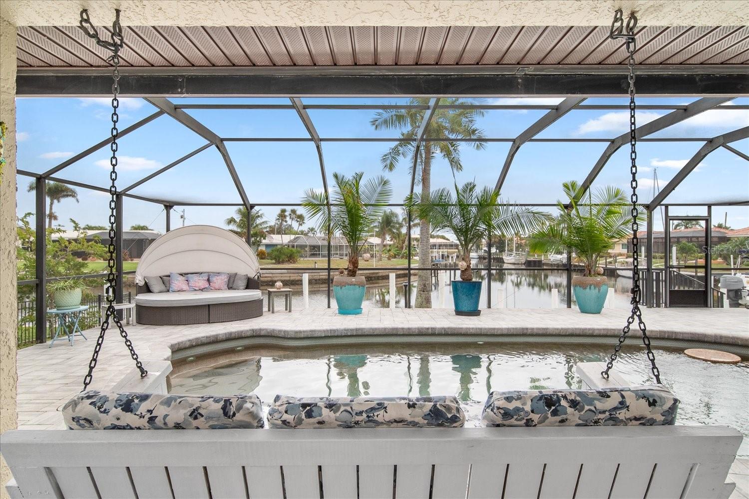 Image 18 of 58 For 184 Colony Point Drive