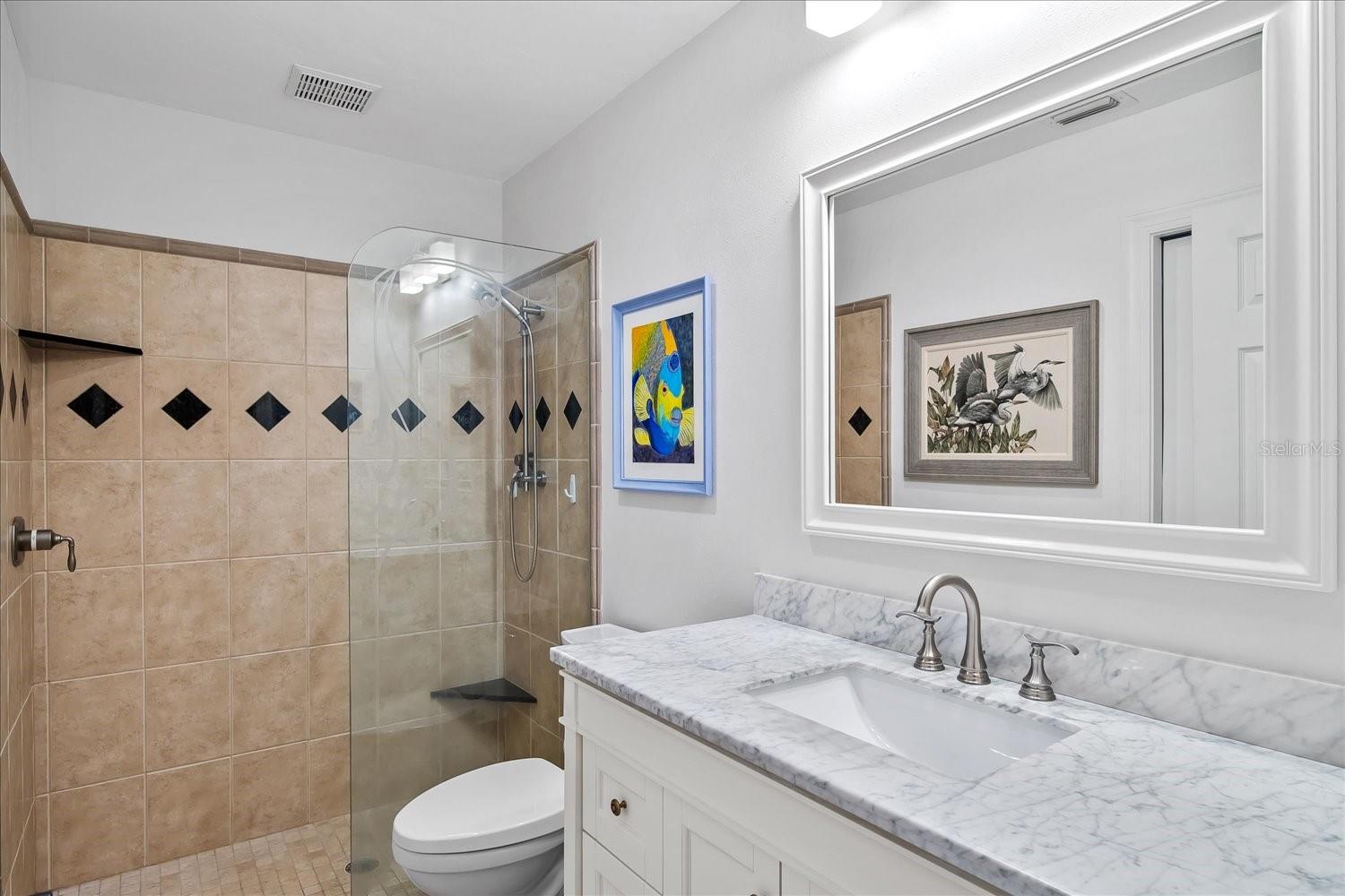 Image 37 of 58 For 184 Colony Point Drive