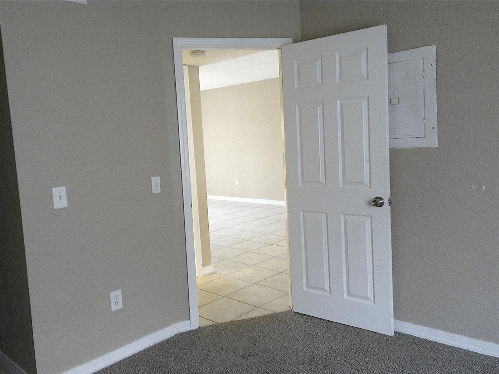 Image 8 of 14 For 25050 Sandhill Boulevard 8a1