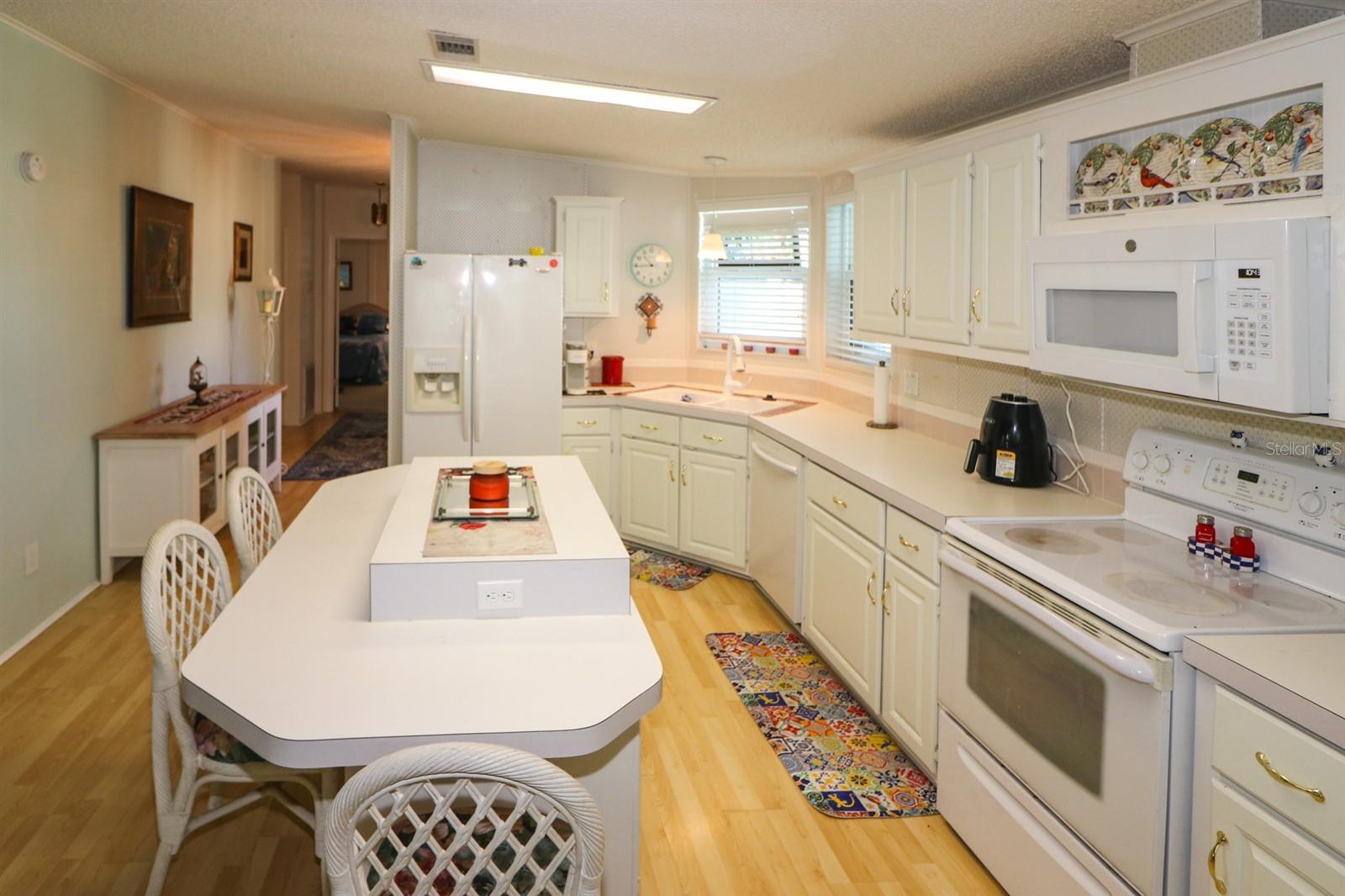 Image 6 of 49 For 5601 Duncan Road 214