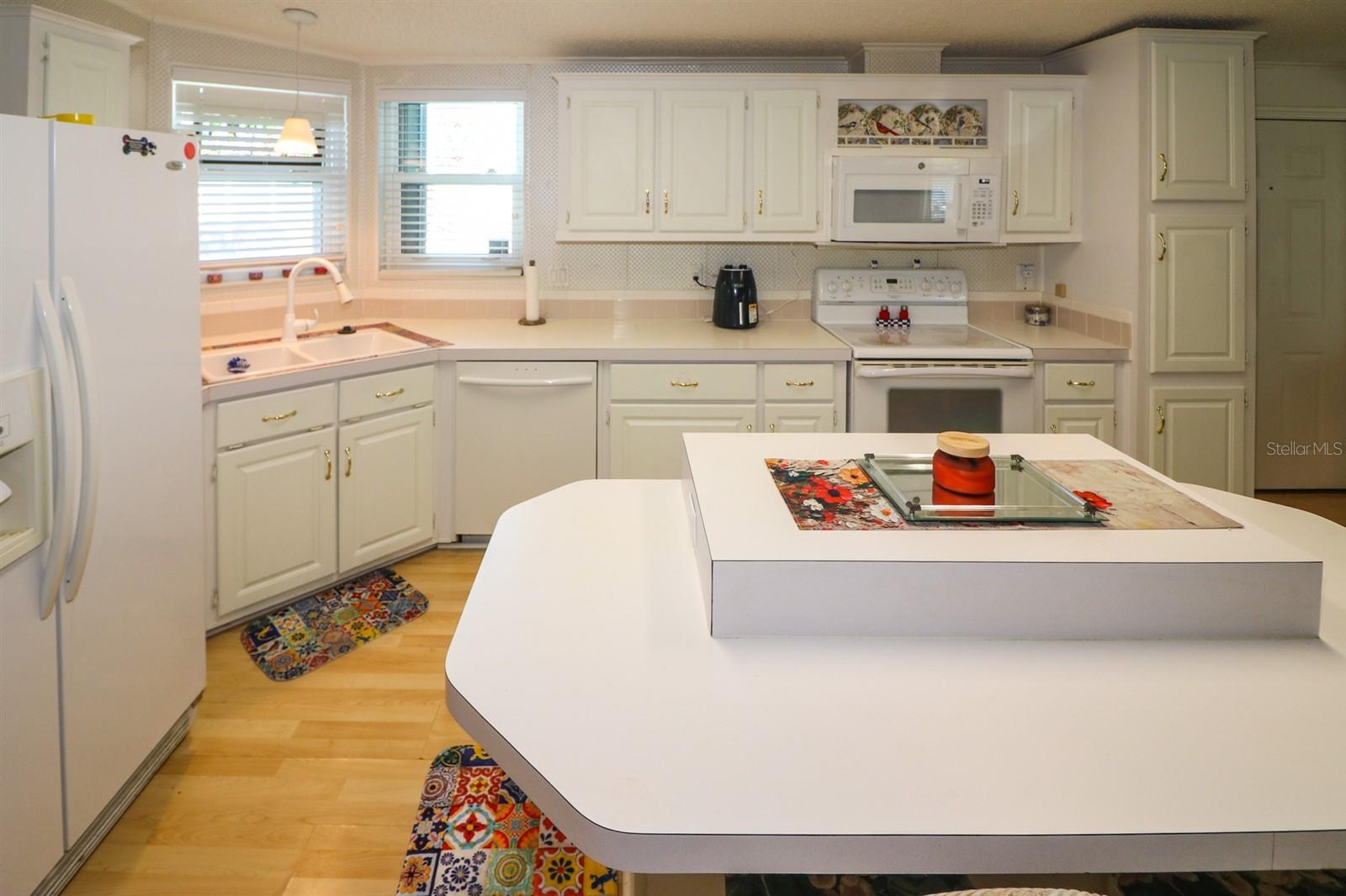 Image 7 of 49 For 5601 Duncan Road 214