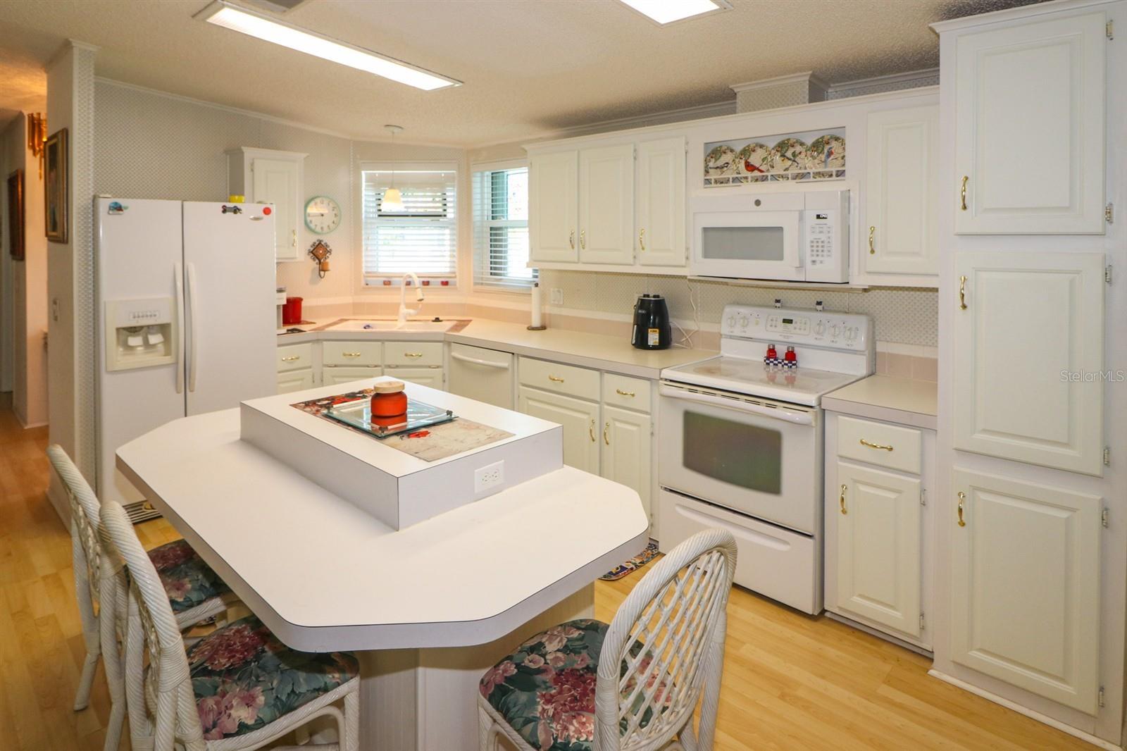 Image 8 of 49 For 5601 Duncan Road 214