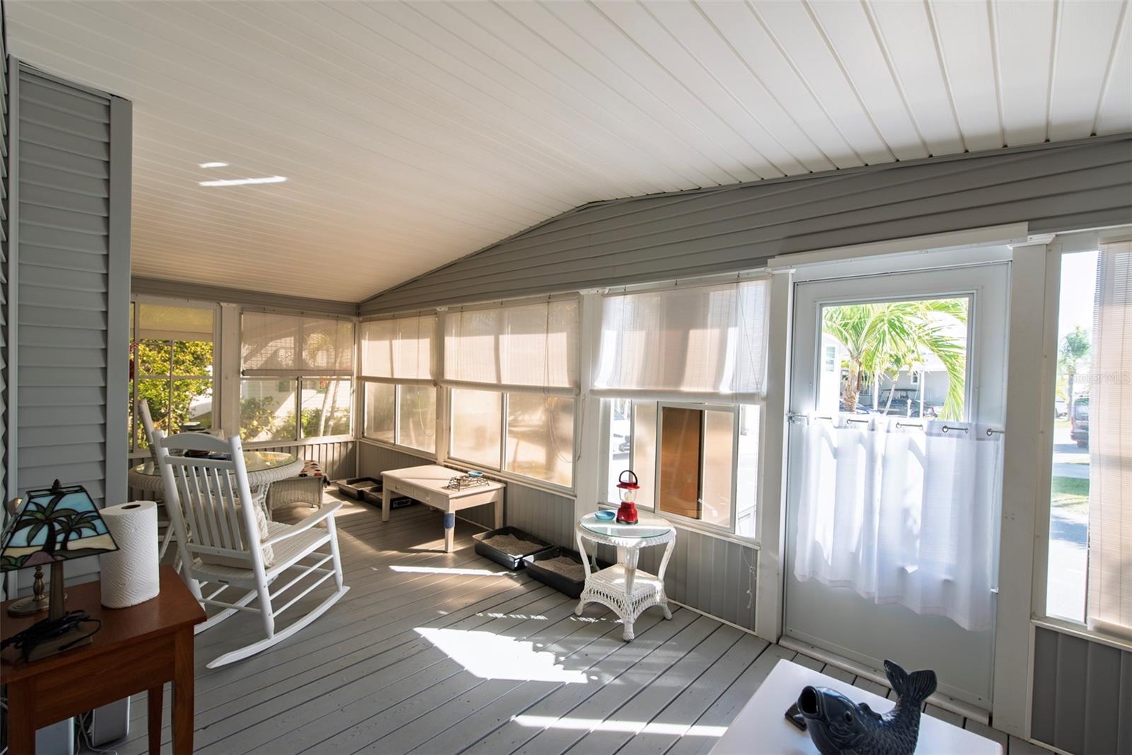 Image 2 of 28 For 13 Rotterdam Drive