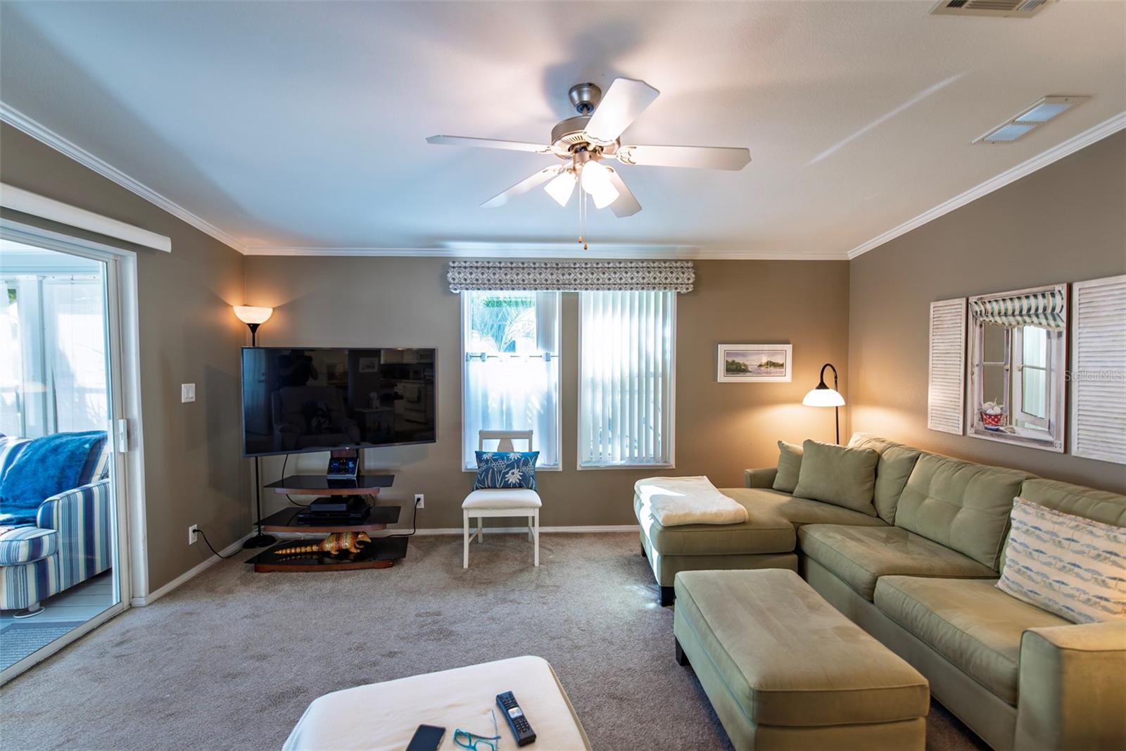 Image 3 of 28 For 13 Rotterdam Drive