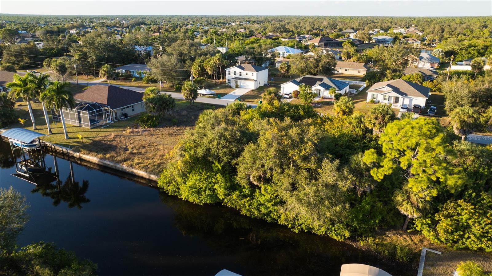 Image 5 of 8 For 17192 Sabrina Circle