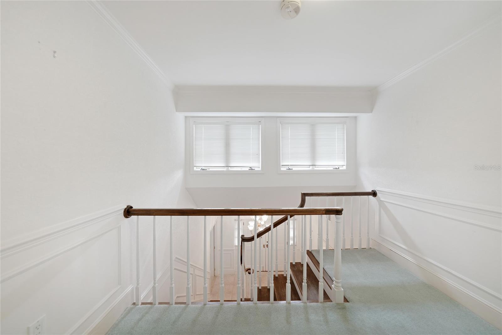 Image 27 of 50 For 24358 Kingsway Circle