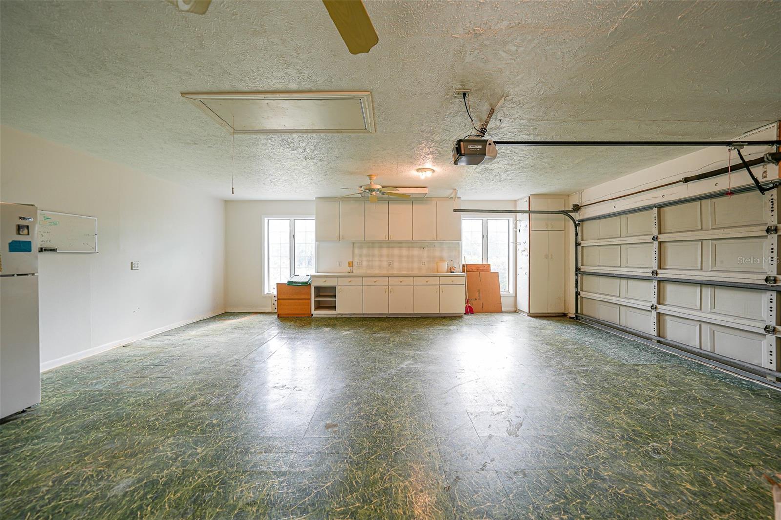 Image 40 of 50 For 24358 Kingsway Circle