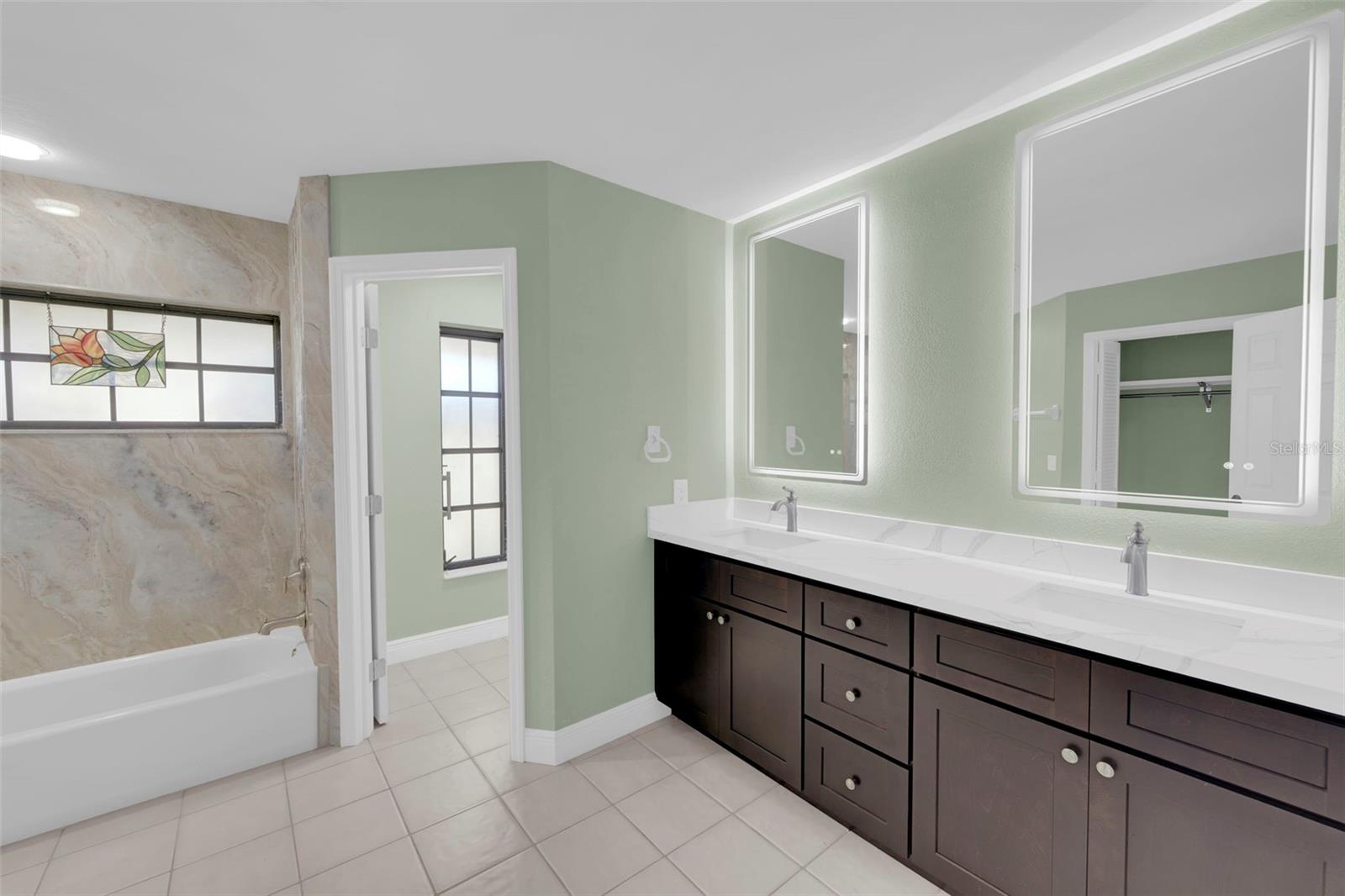 Image 20 of 47 For 13388 Journeys End