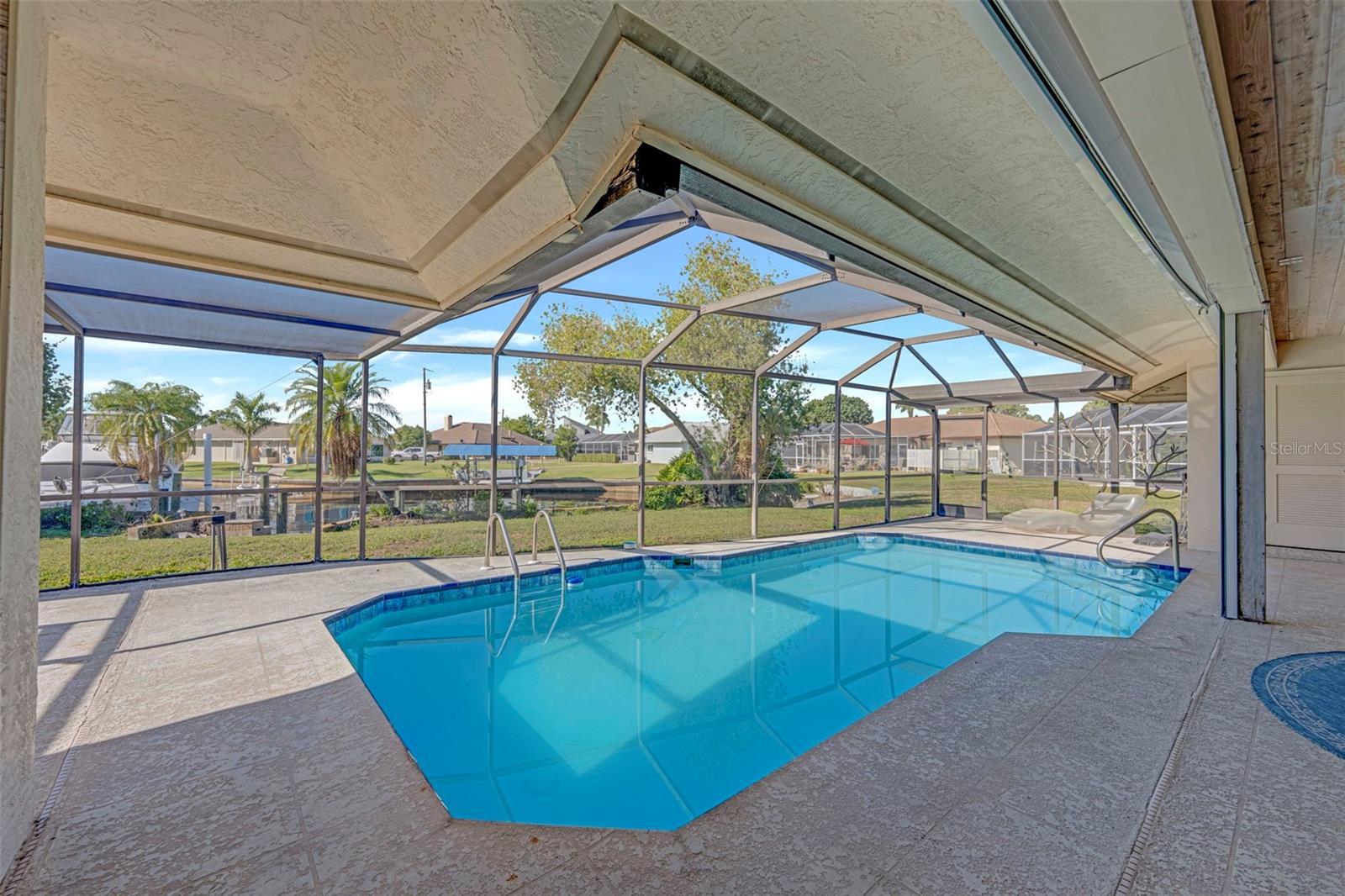 Image 32 of 47 For 13388 Journeys End