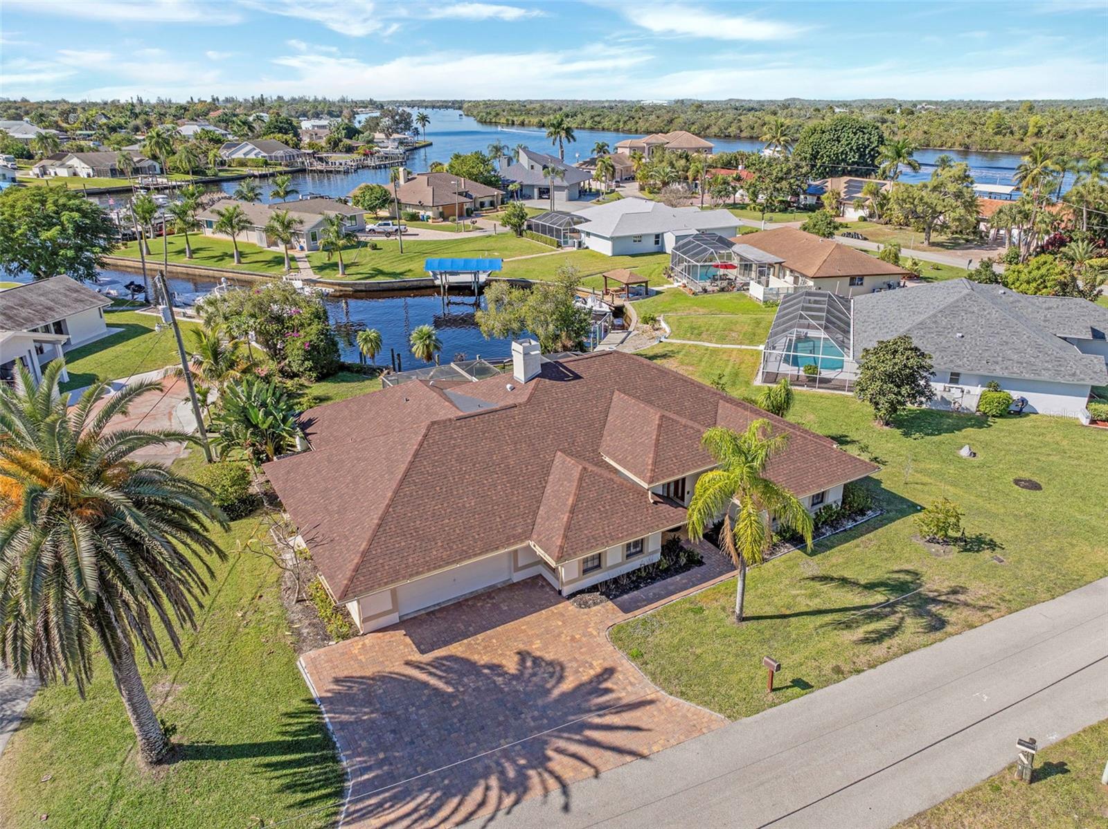 Image 42 of 47 For 13388 Journeys End