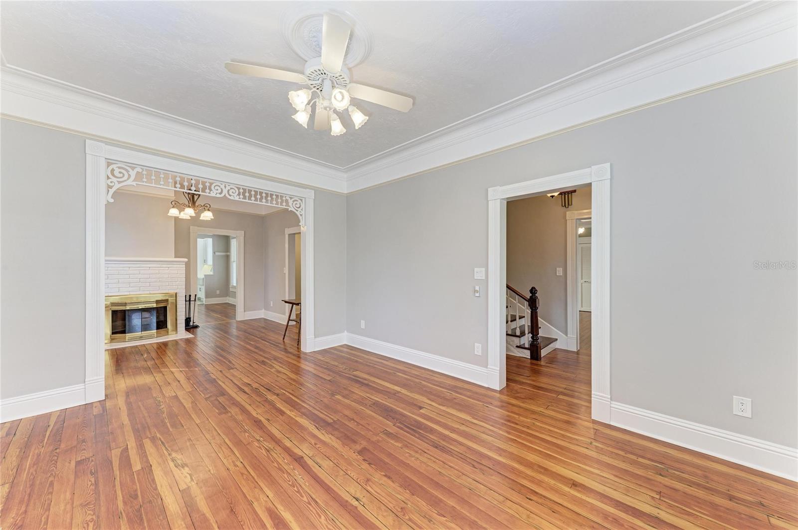 Image 18 of 79 For 123 Gill Street