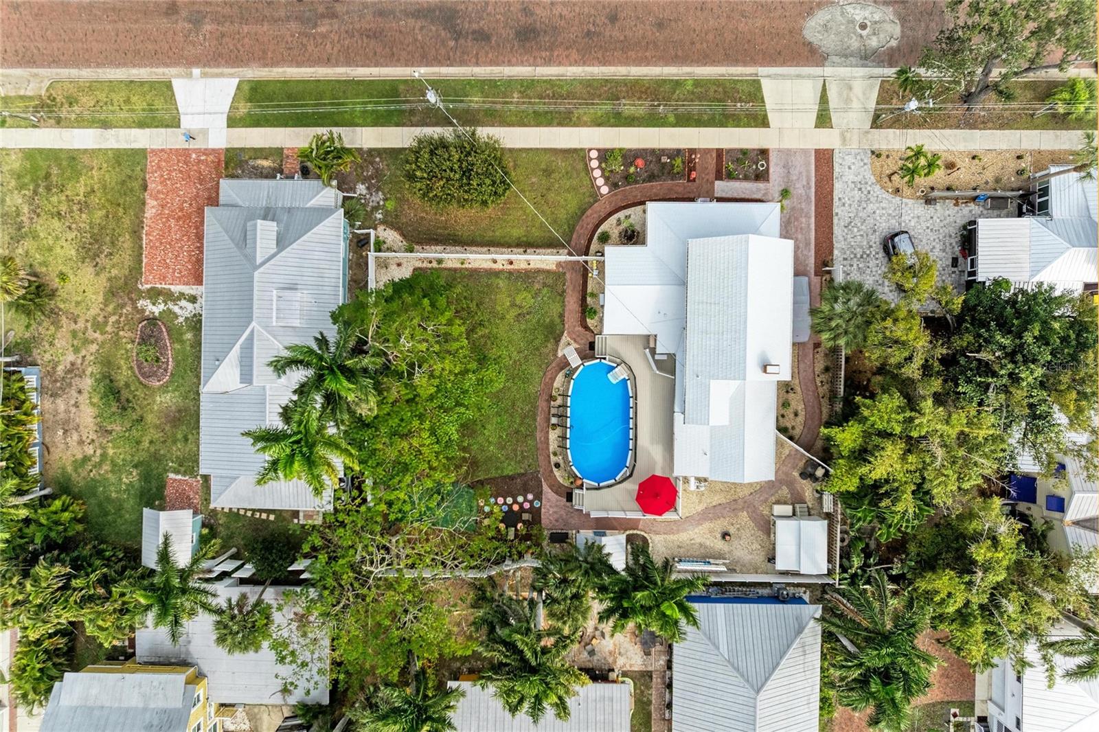 Image 70 of 79 For 123 Gill Street