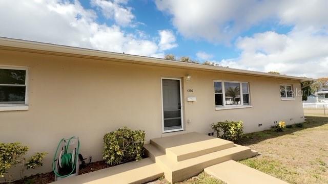 Image 3 of 18 For 4200 4th Avenue S