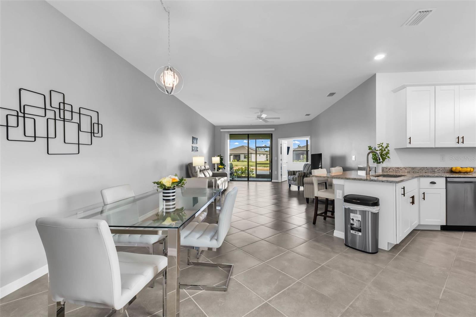 Image 11 of 58 For 2072 Mackerel Street