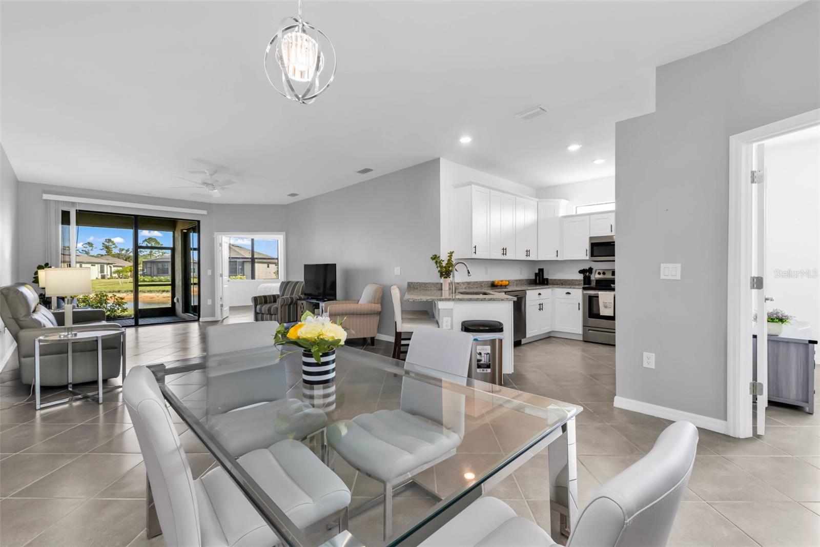 Image 16 of 58 For 2072 Mackerel Street