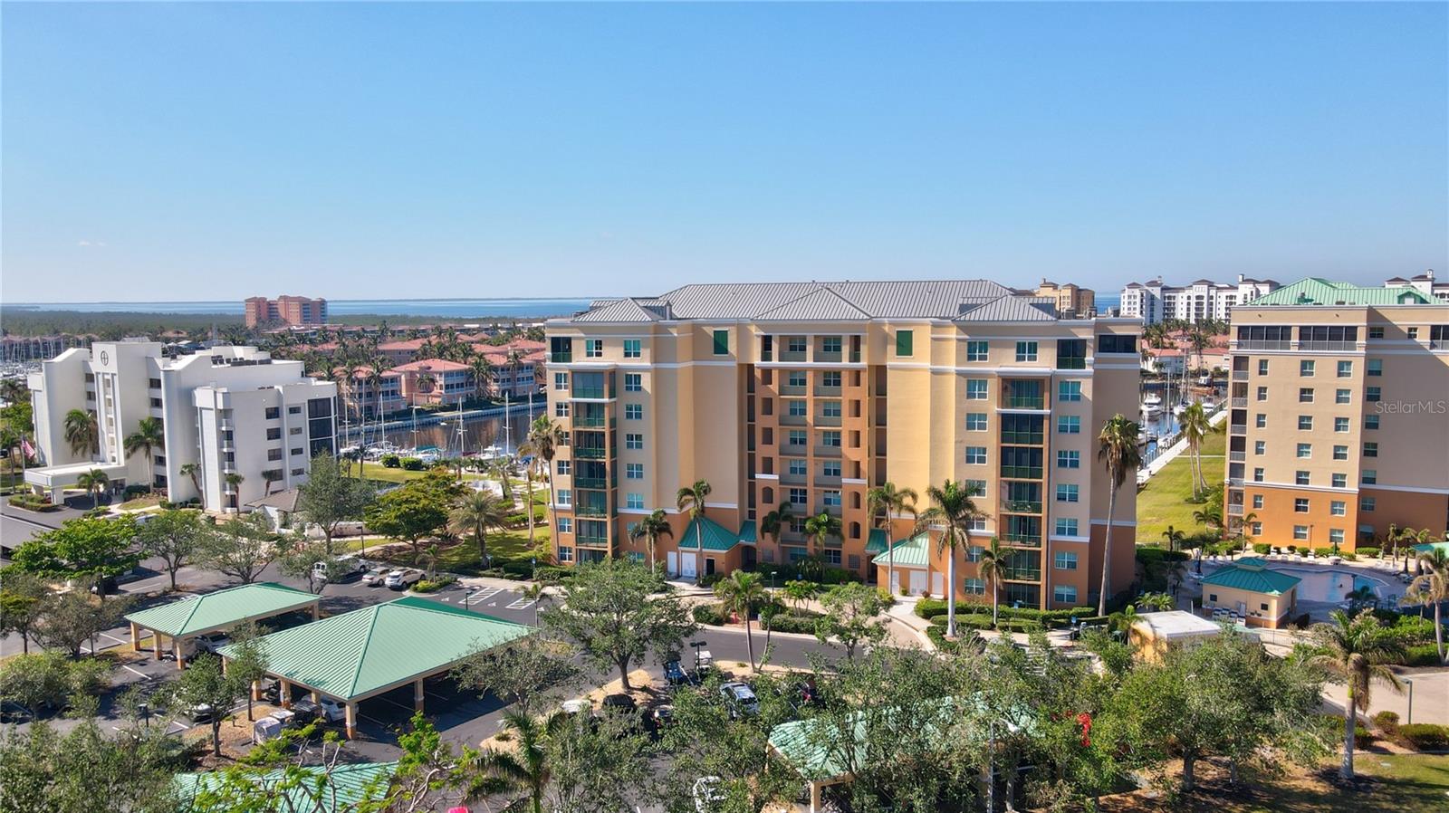 Image 35 of 38 For 2090 Matecumbe Key Road 1306