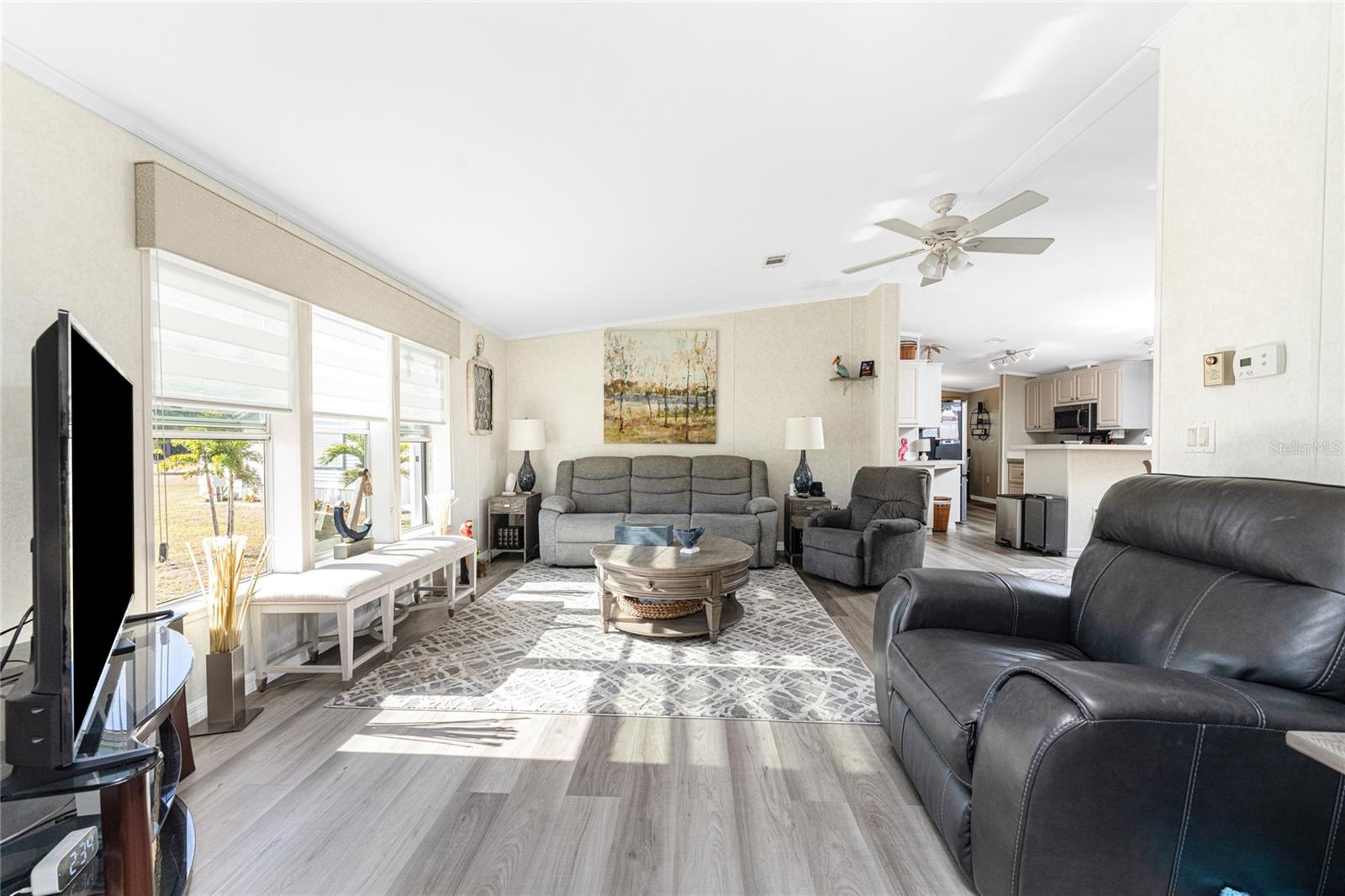 Image 24 of 78 For 1000 Kings Highway 262