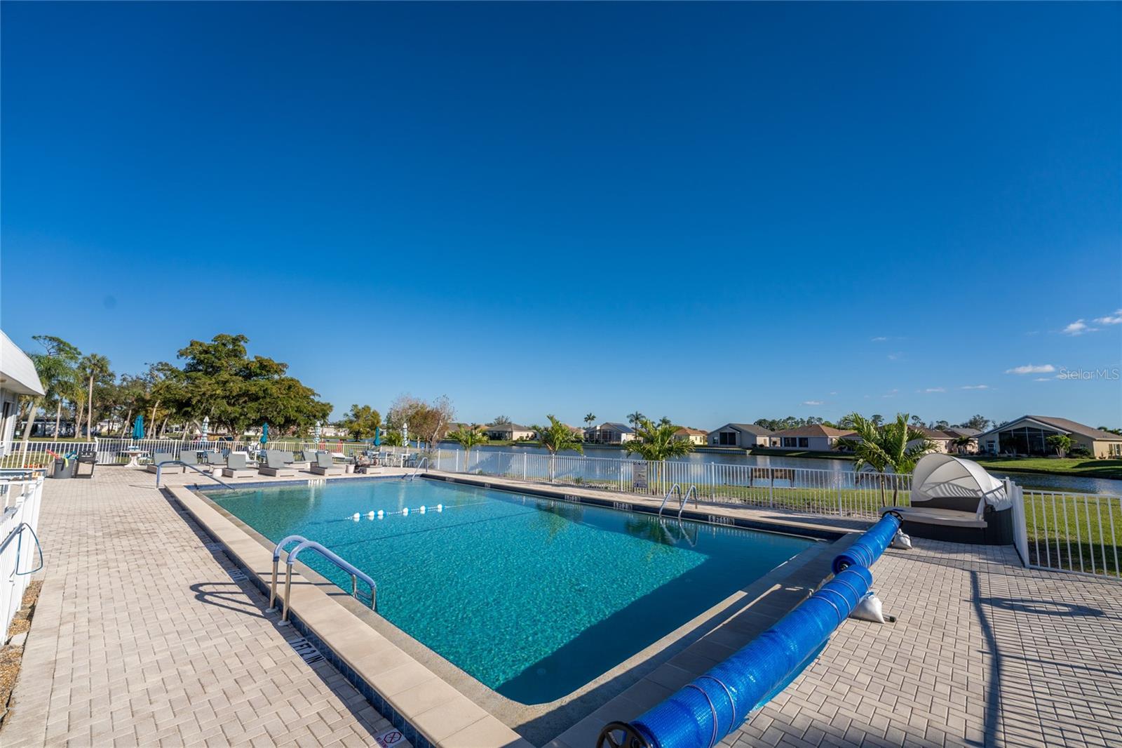 Image 3 of 78 For 1000 Kings Highway 262