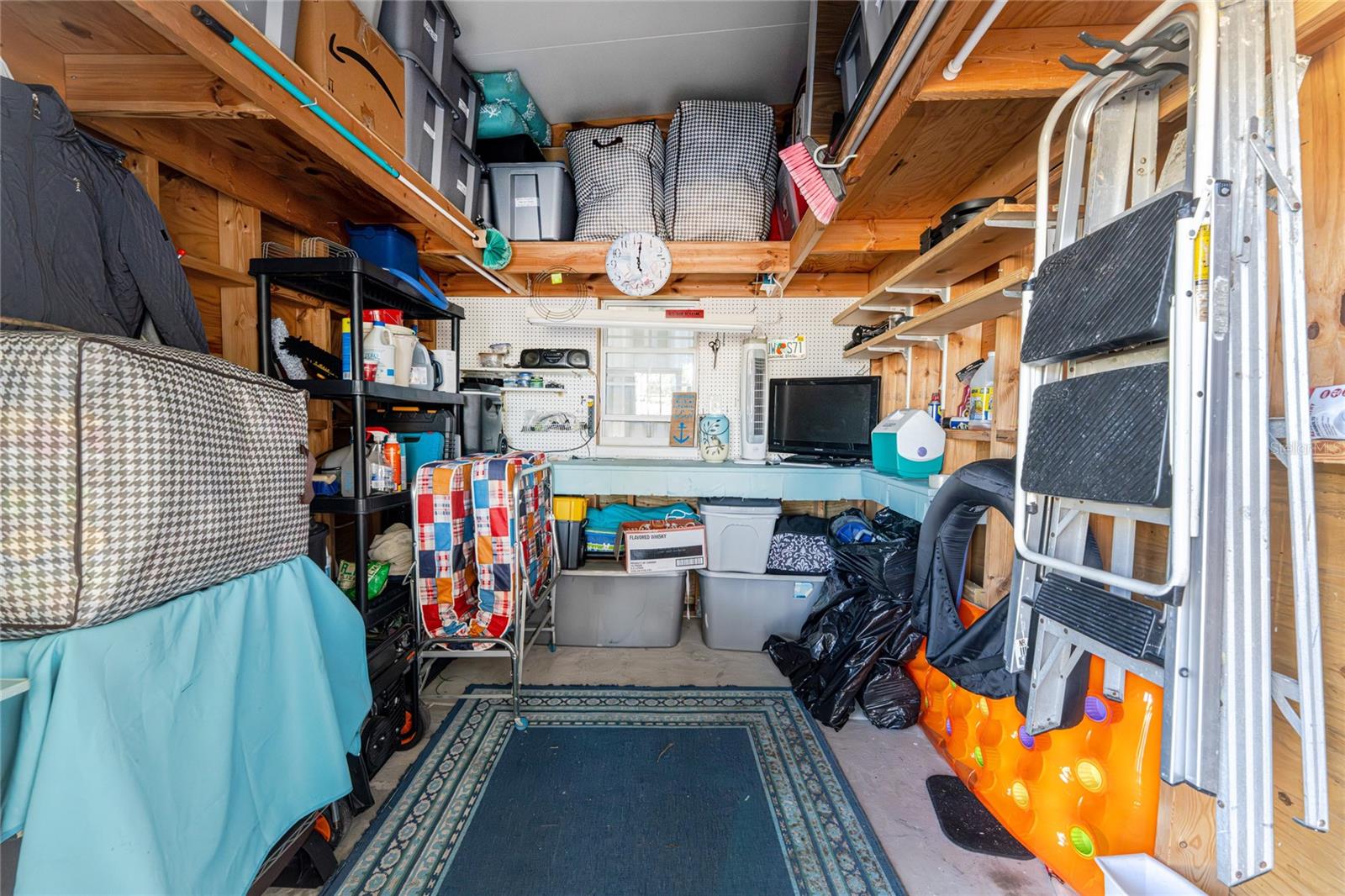 Image 49 of 78 For 1000 Kings Highway 262