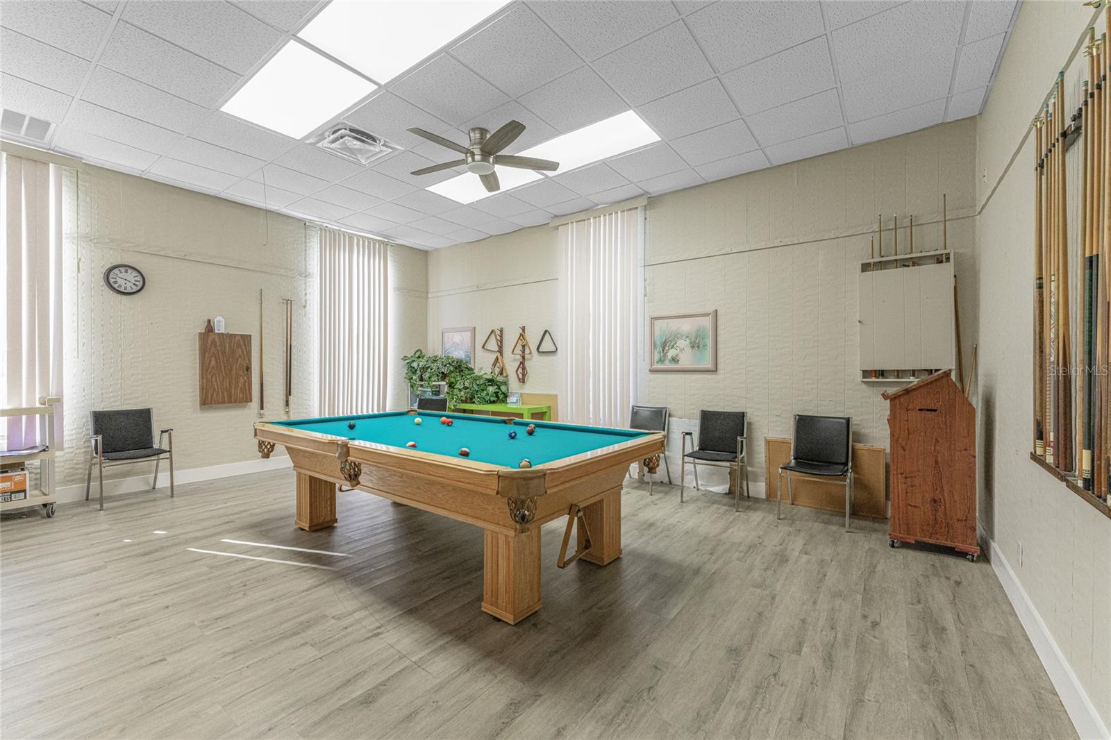 Image 68 of 78 For 1000 Kings Highway 262