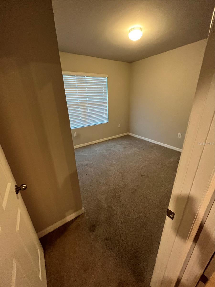 Image 18 of 23 For 2215 Yankee Terrace