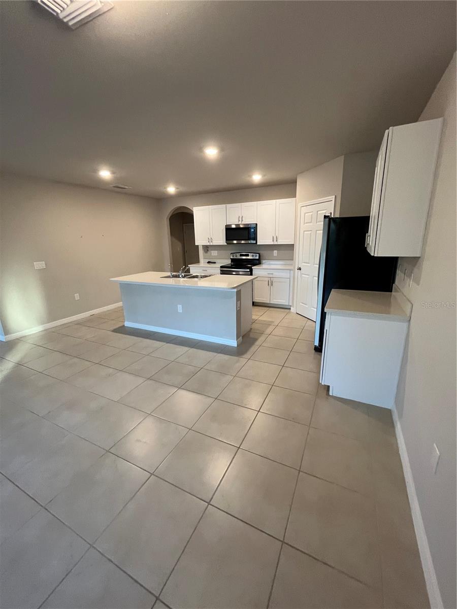 Image 2 of 23 For 2215 Yankee Terrace