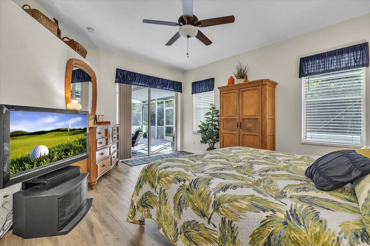 Image 31 of 76 For 26241 Feathersound Drive