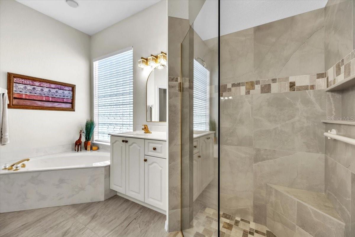 Image 40 of 76 For 26241 Feathersound Drive