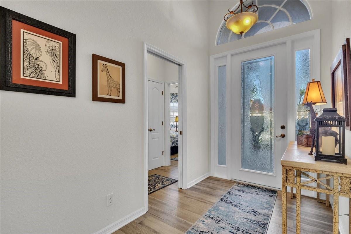 Image 8 of 76 For 26241 Feathersound Drive