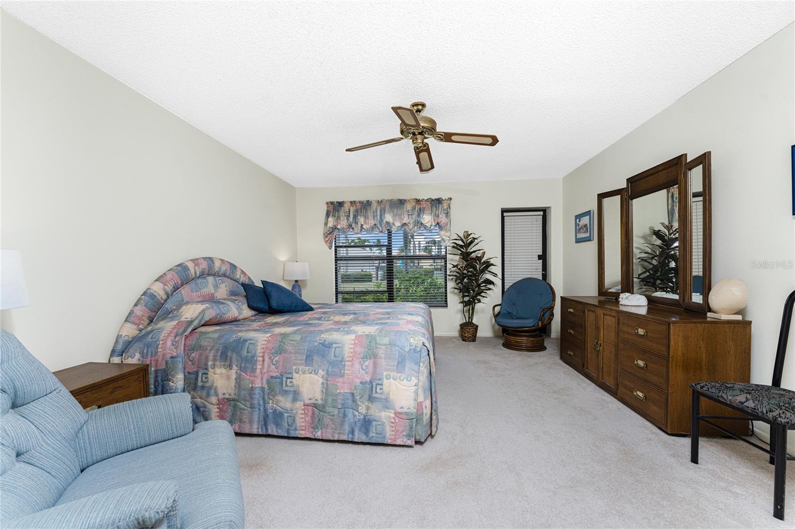 Image 22 of 53 For 3245 Sugarloaf Key Road 24a