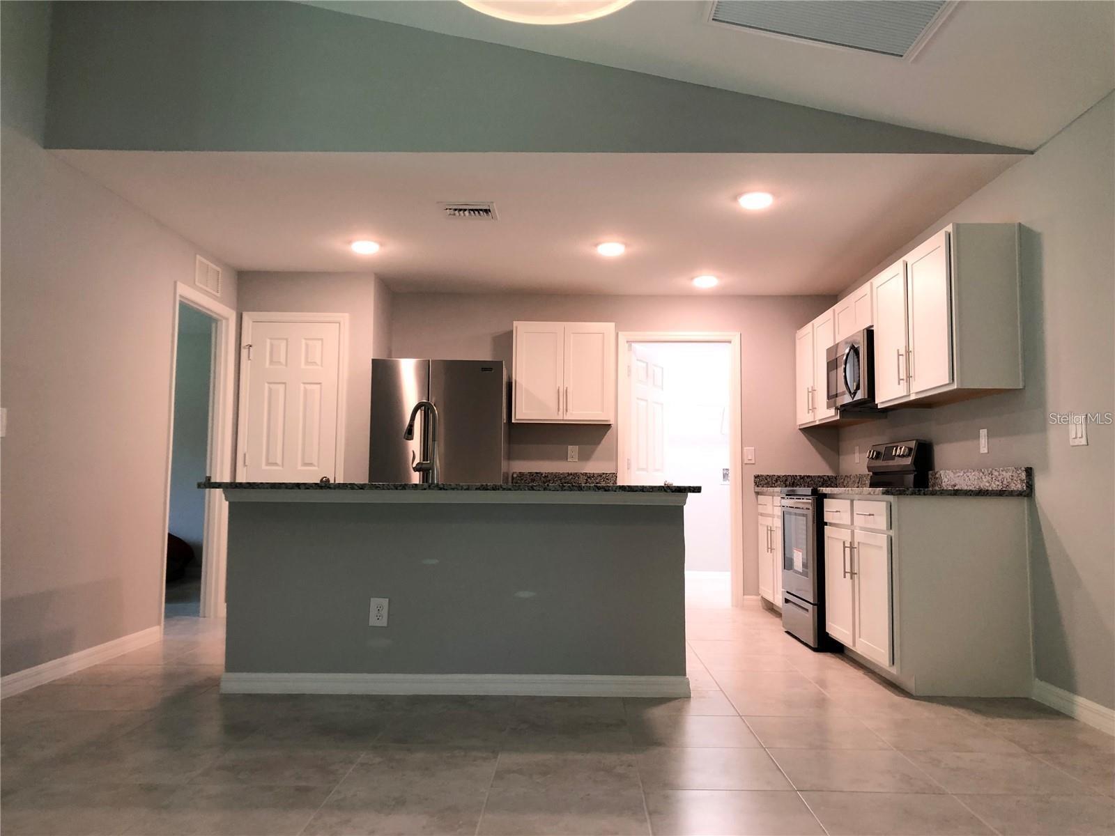 Image 3 of 22 For 4463 Antioch Street