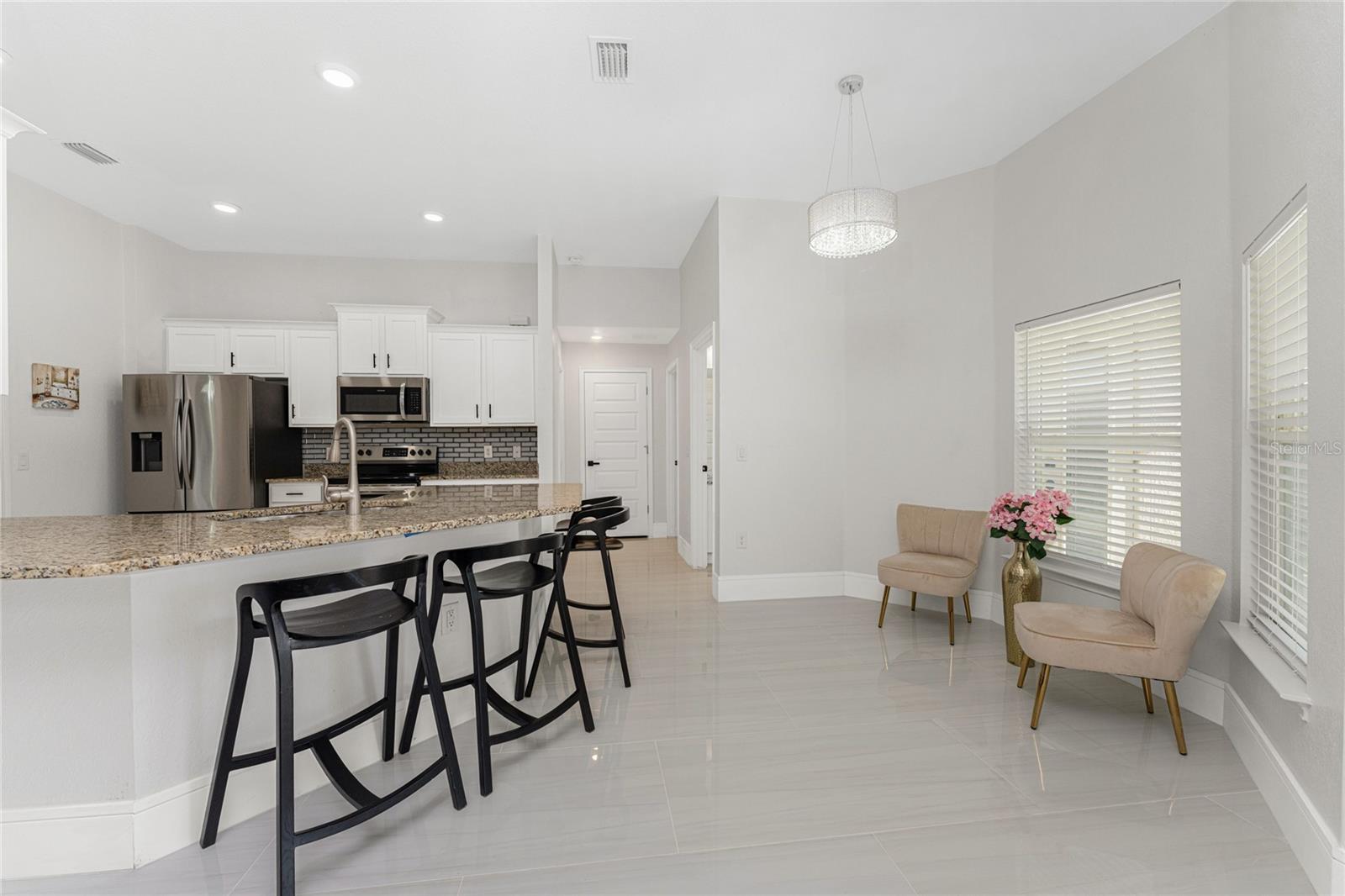 Image 11 of 43 For 22497 Vale Avenue