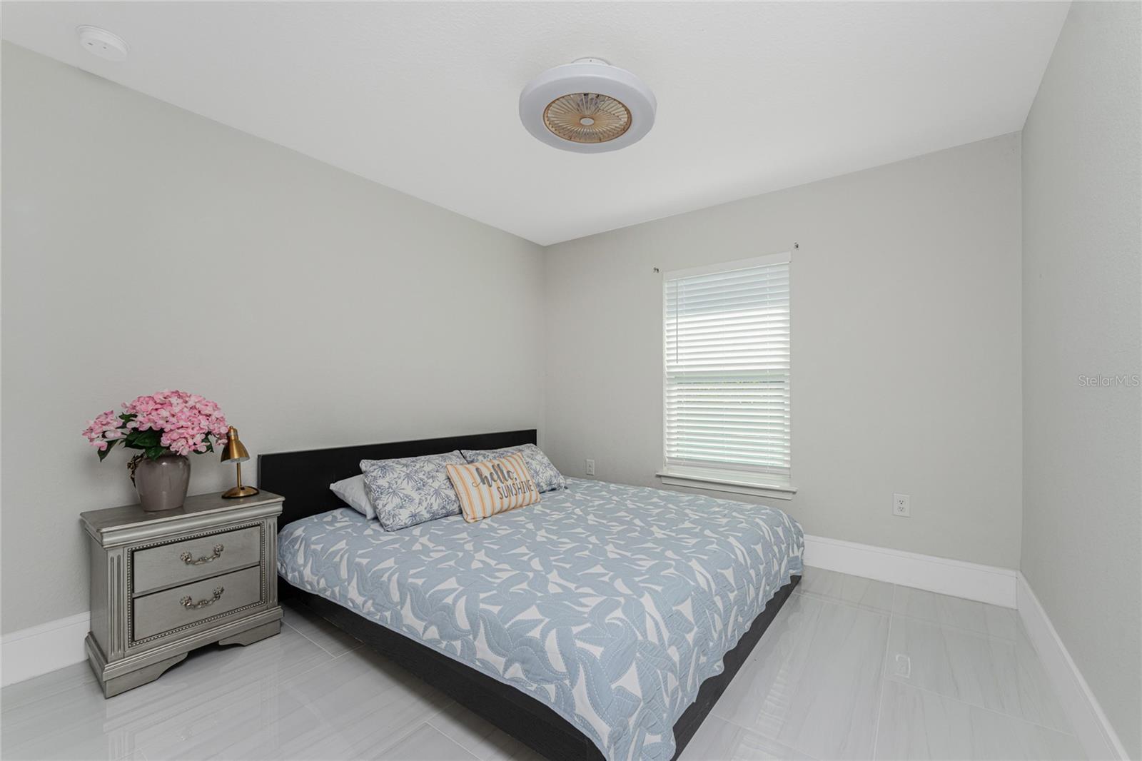 Image 19 of 43 For 22497 Vale Avenue