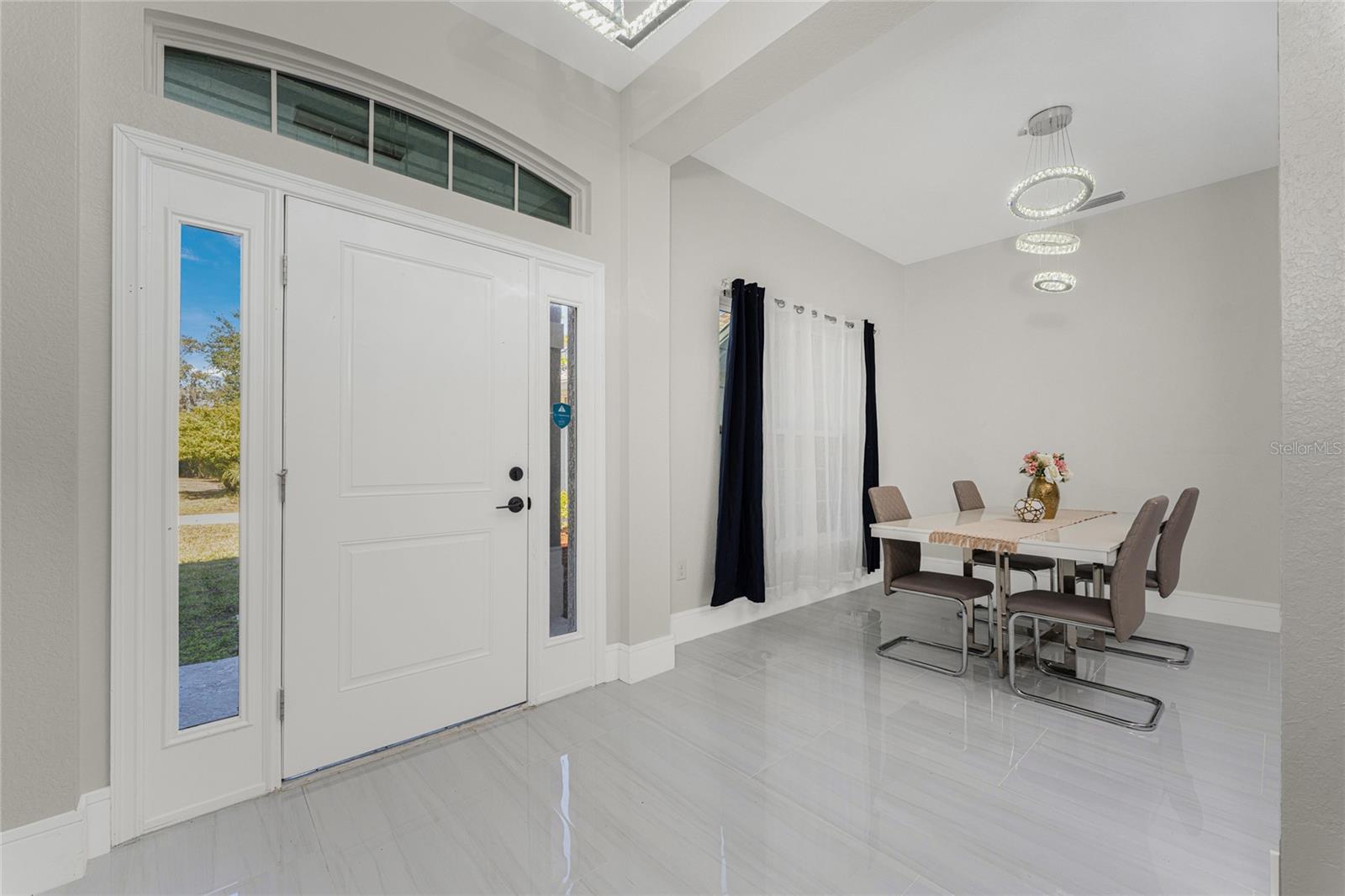 Image 2 of 43 For 22497 Vale Avenue