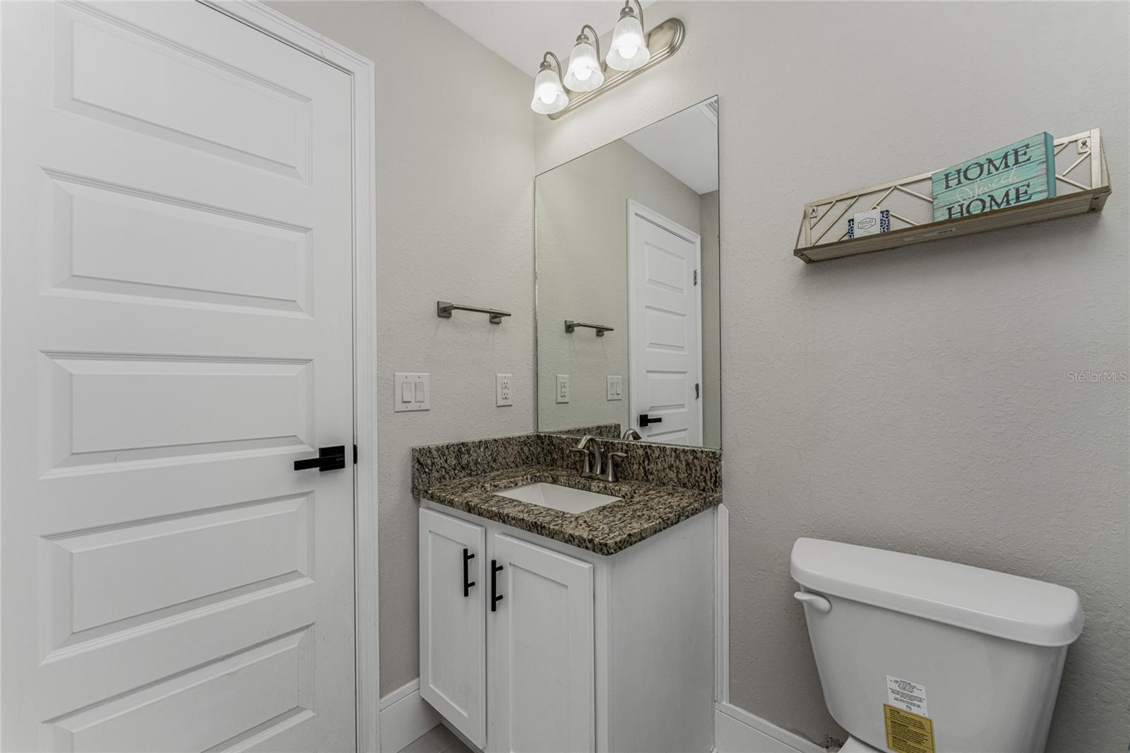 Image 29 of 43 For 22497 Vale Avenue