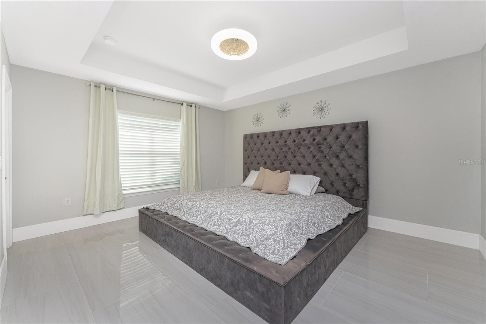 Image 30 of 43 For 22497 Vale Avenue