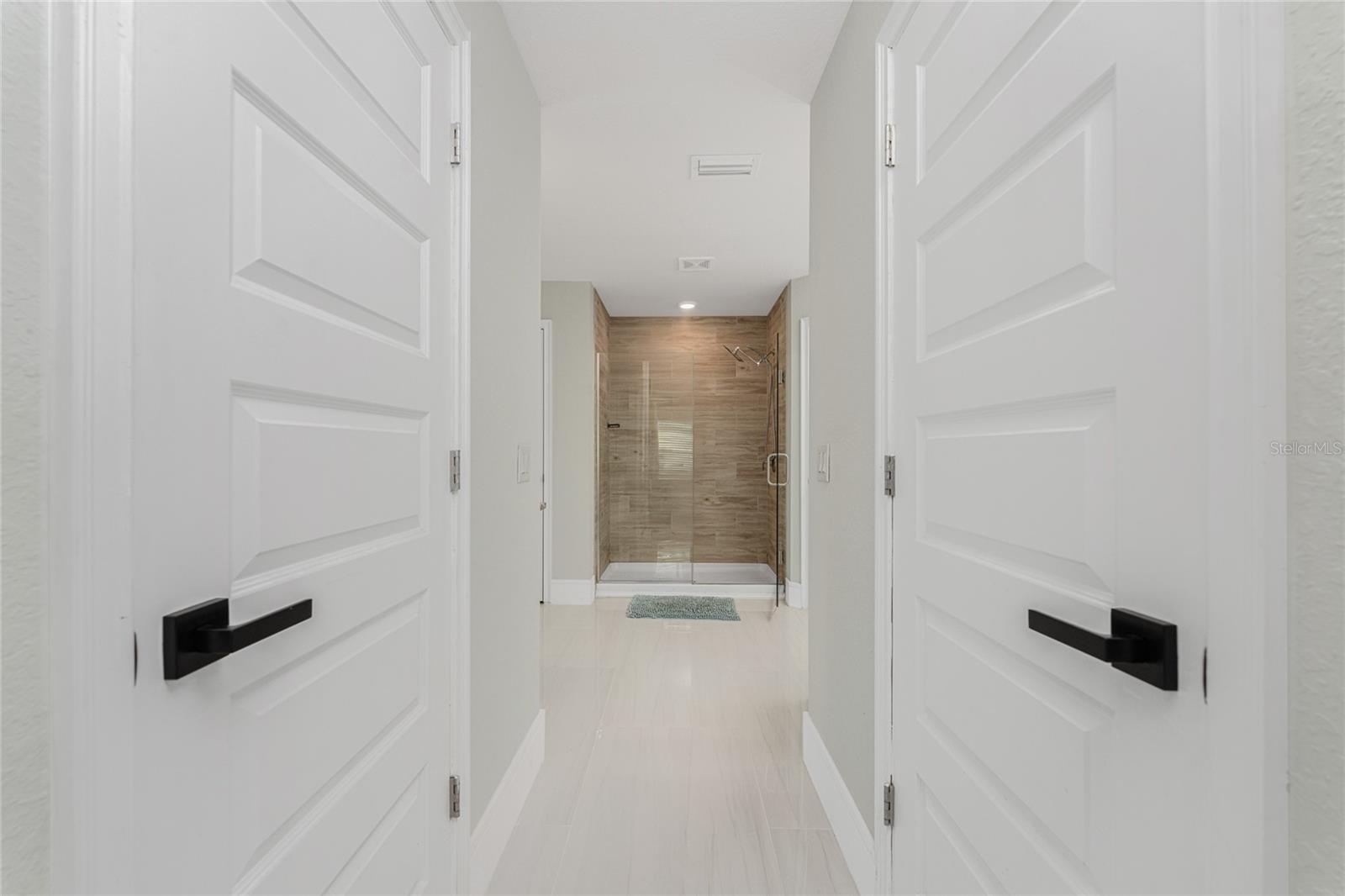 Image 32 of 43 For 22497 Vale Avenue