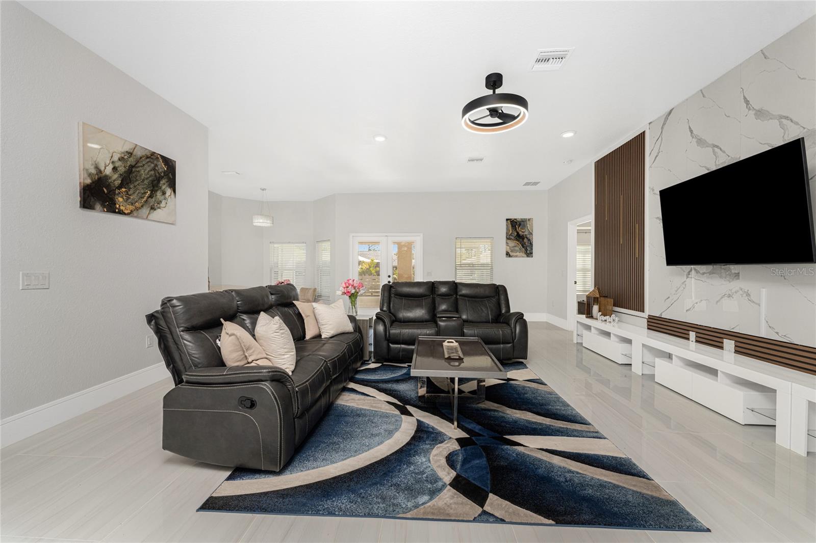 Image 7 of 43 For 22497 Vale Avenue