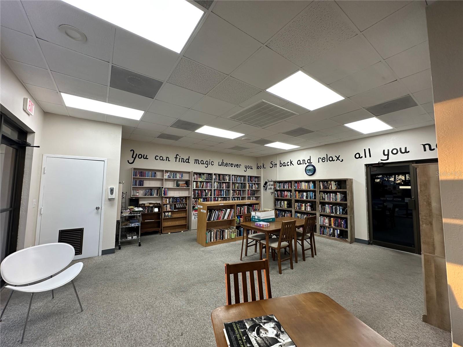 Image 34 of 47 For 5409 Holiday Park Boulevard