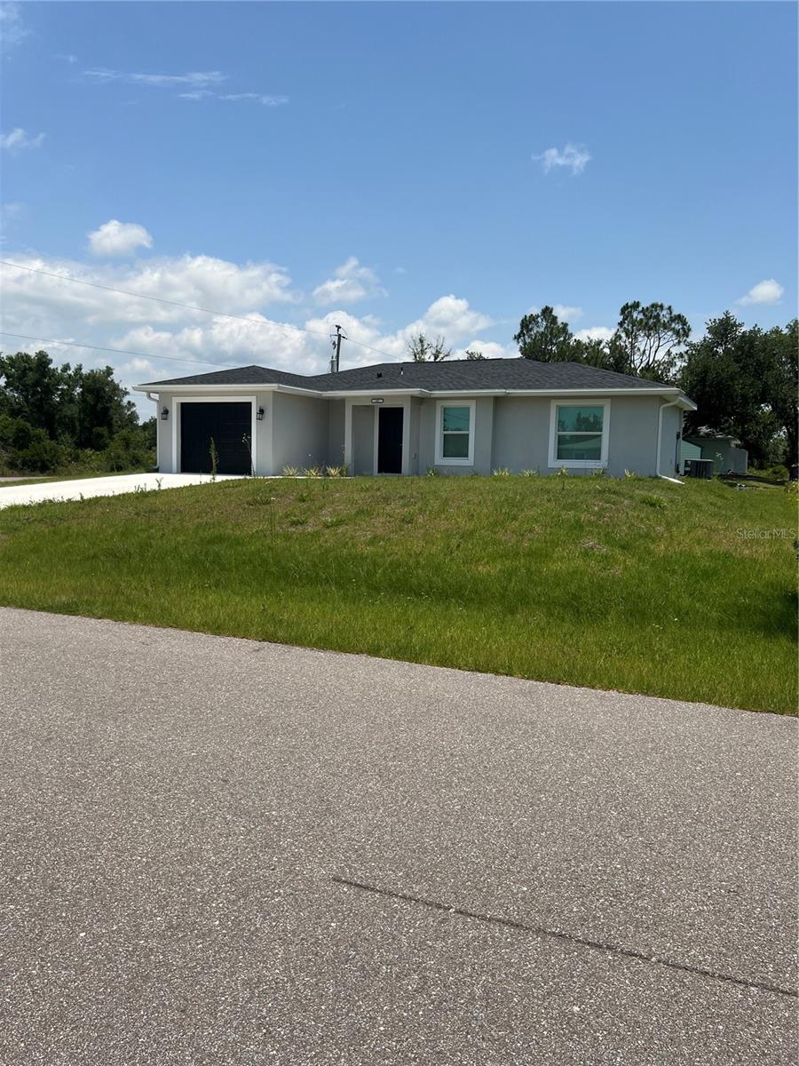 Details for 68 Evergreen Street, PUNTA GORDA, FL 33982