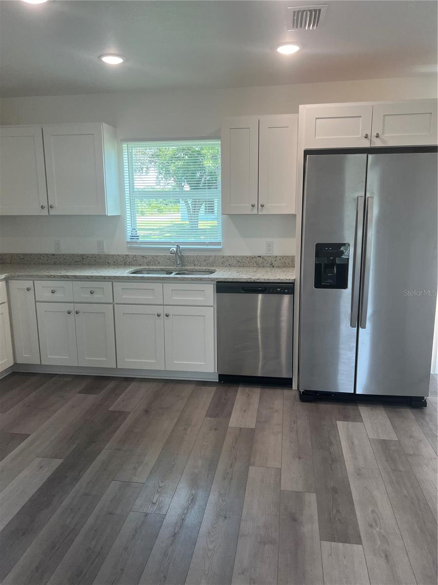 Image 2 of 8 For 68 Evergreen Street