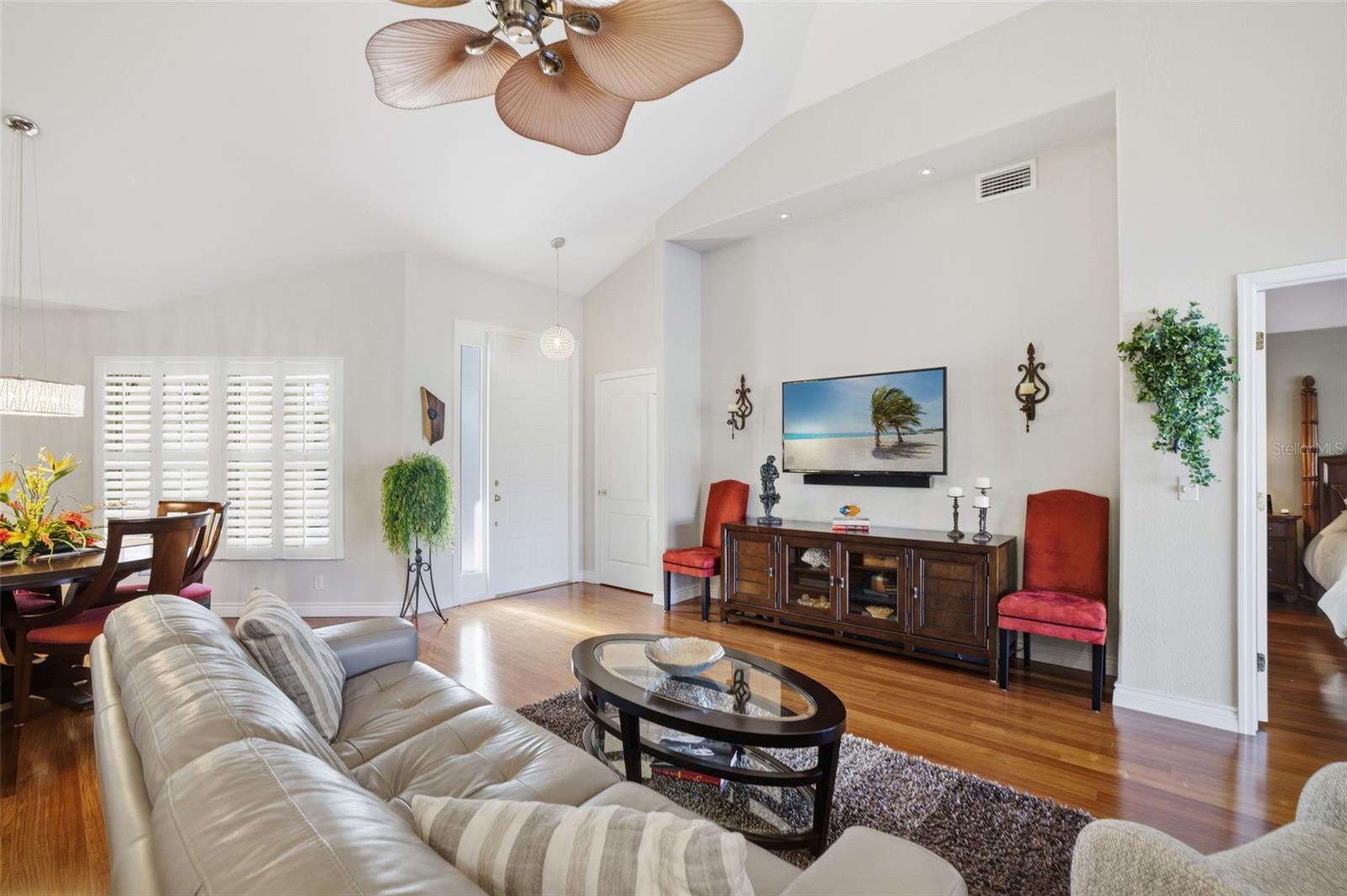 Image 6 of 48 For 54 Big Pine Lane