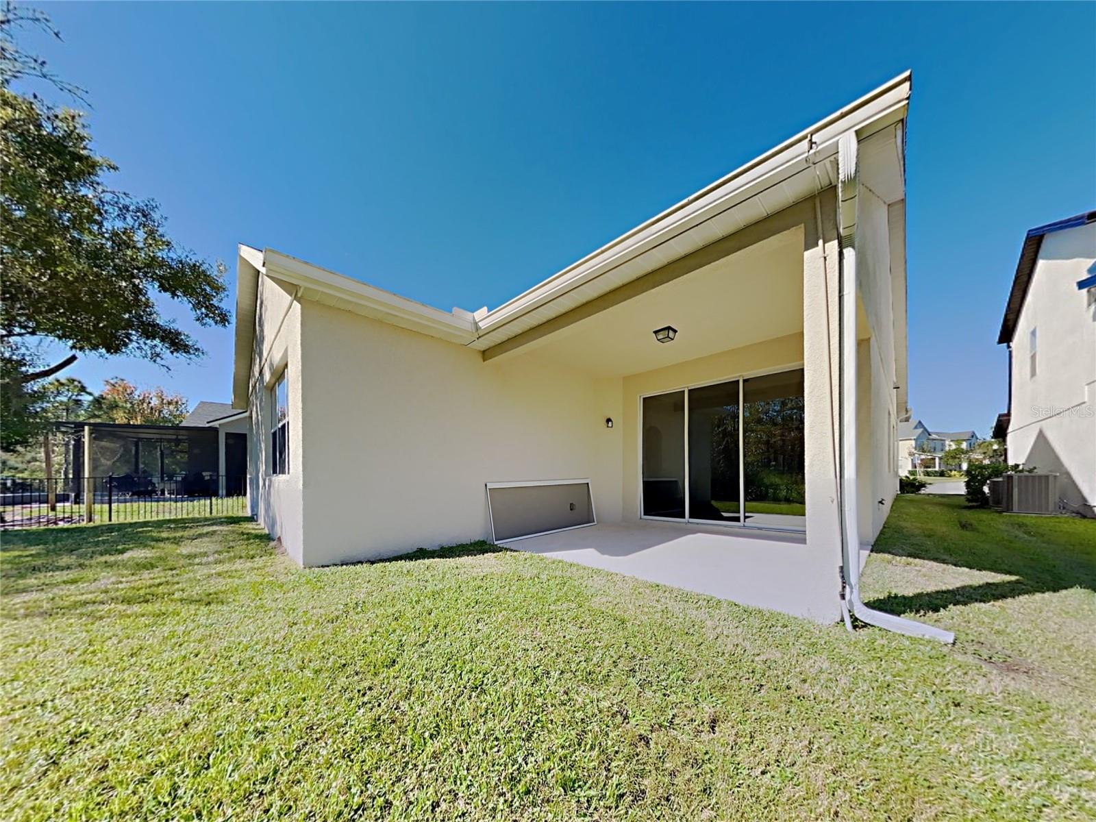 Image 22 of 24 For 14136 Bradbury Road