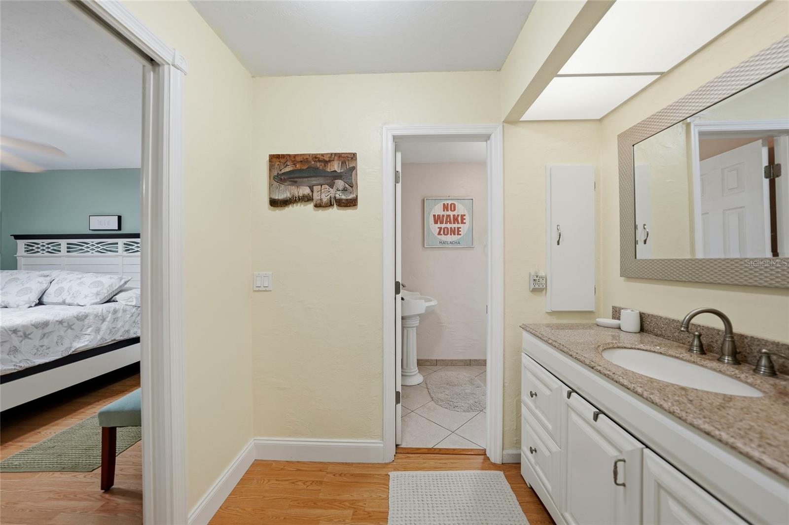 Image 20 of 39 For 200 Venezia Court