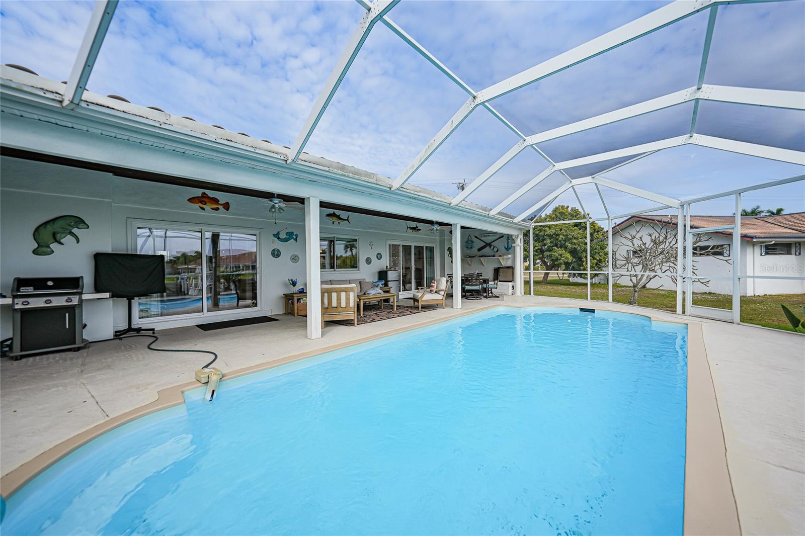 Image 34 of 39 For 200 Venezia Court