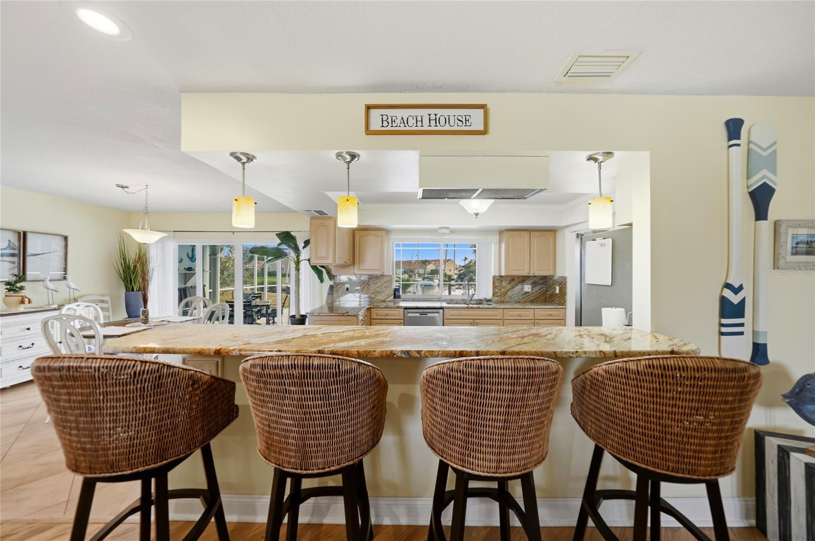 Image 7 of 39 For 200 Venezia Court