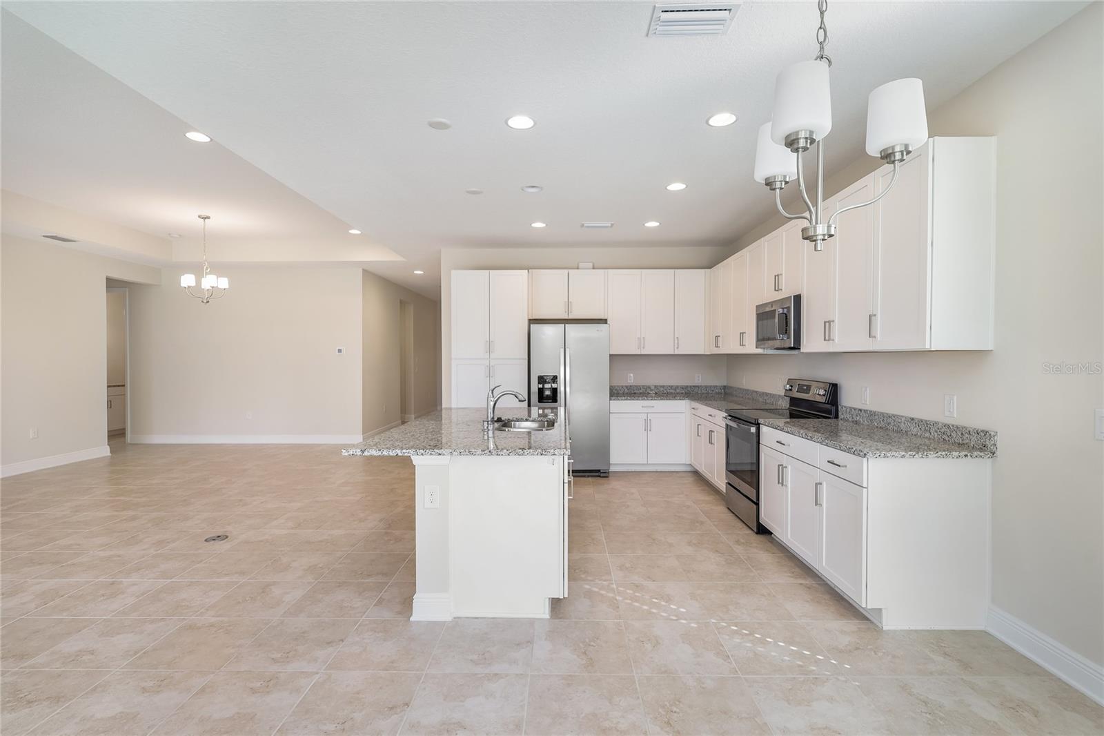 Image 16 of 36 For 19803 Bridgetown Loop