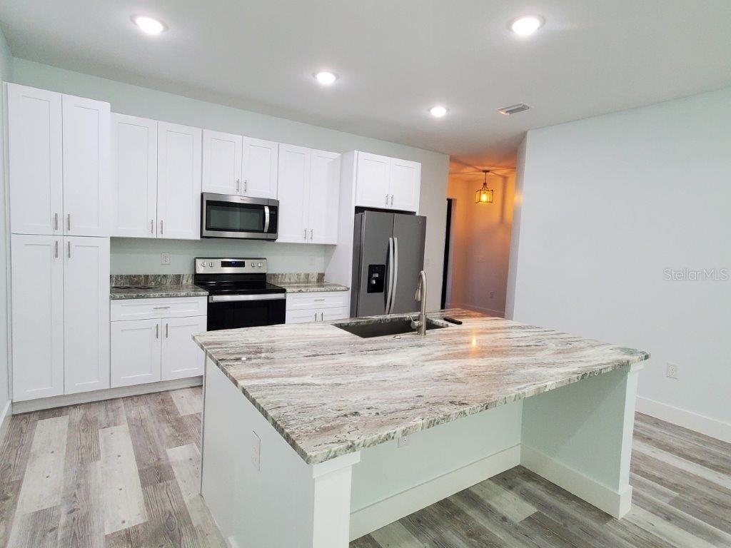 Image 4 of 18 For 1222 San Cristobal Avenue